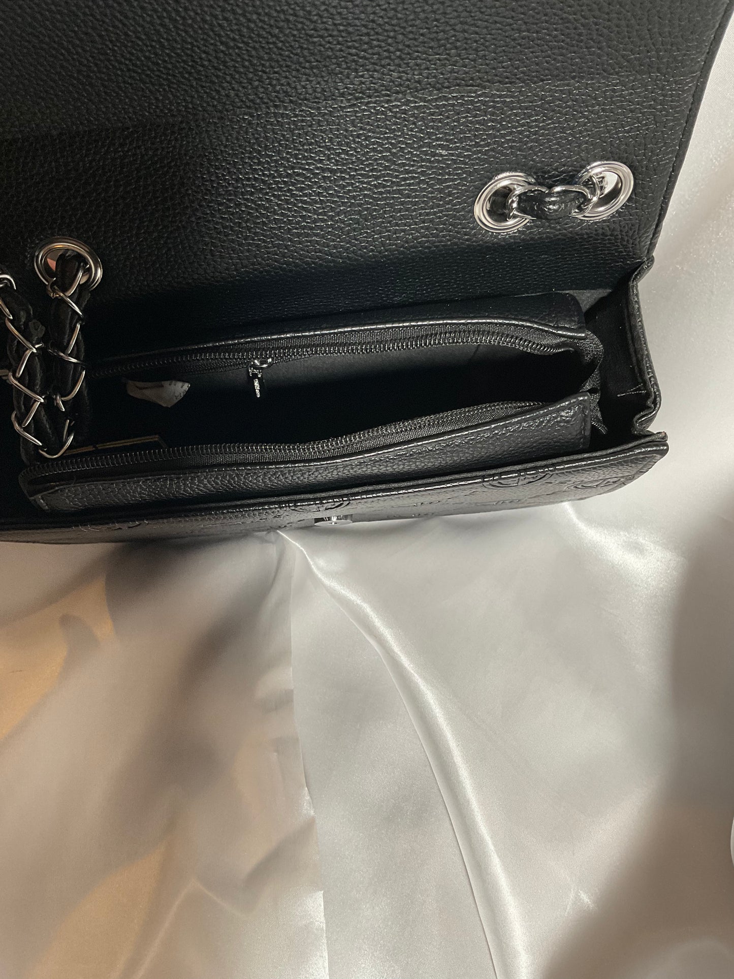 Elegant Chain Shoulder Bag – Coveri World
