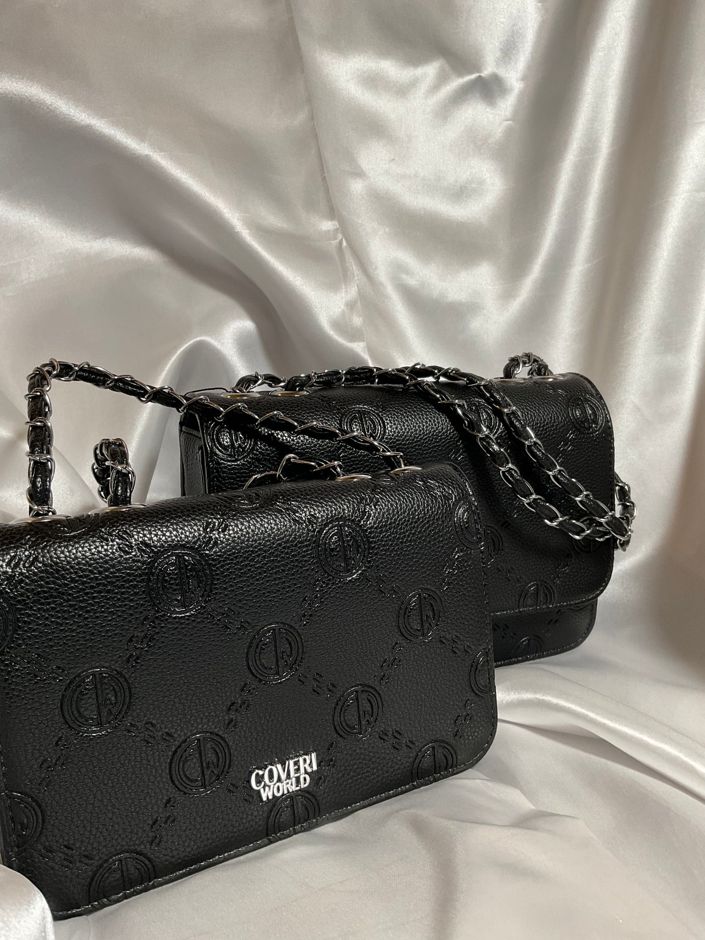 Elegant Chain Shoulder Bag – Coveri World