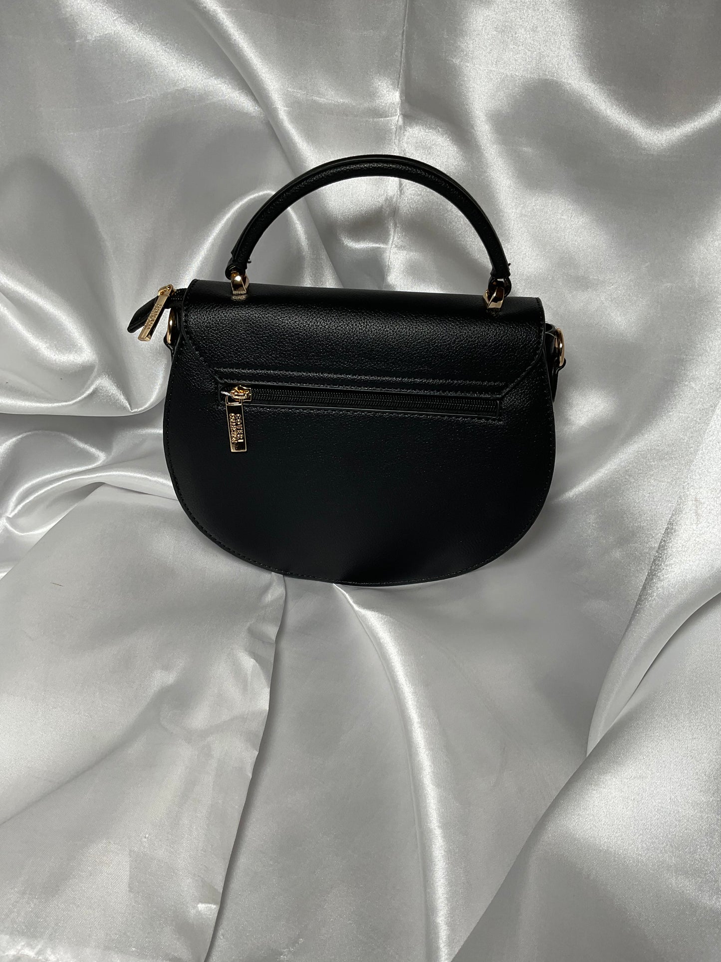 Chic Black Handbag- Coveri Collection