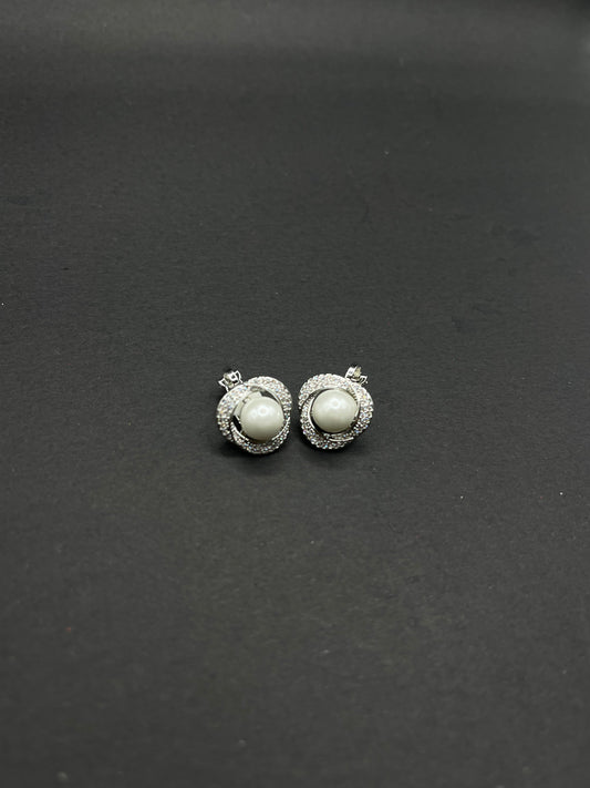 Timeless Pearl & Crystal Earrings